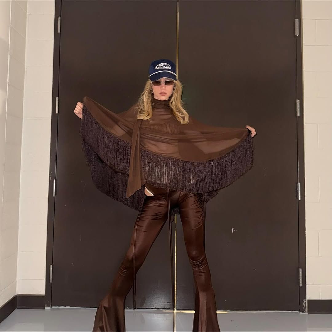 @sukiwaterhouse