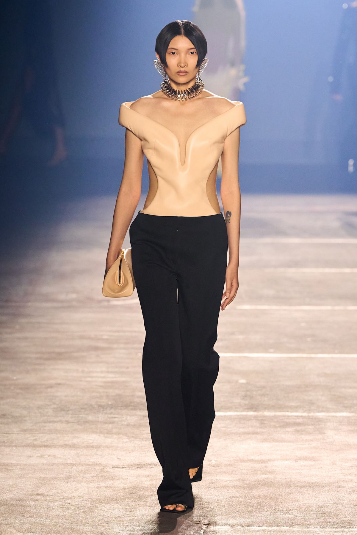 @MUGLER