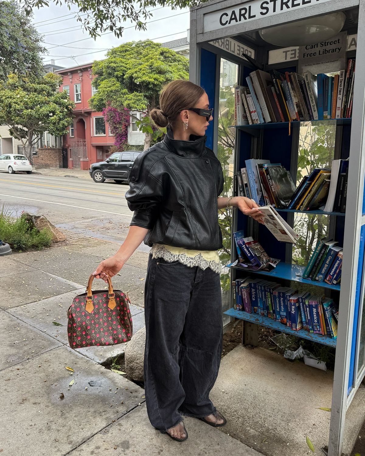 @whatgigiwears
