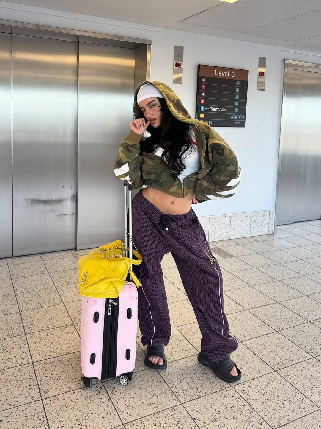 @ellachristo