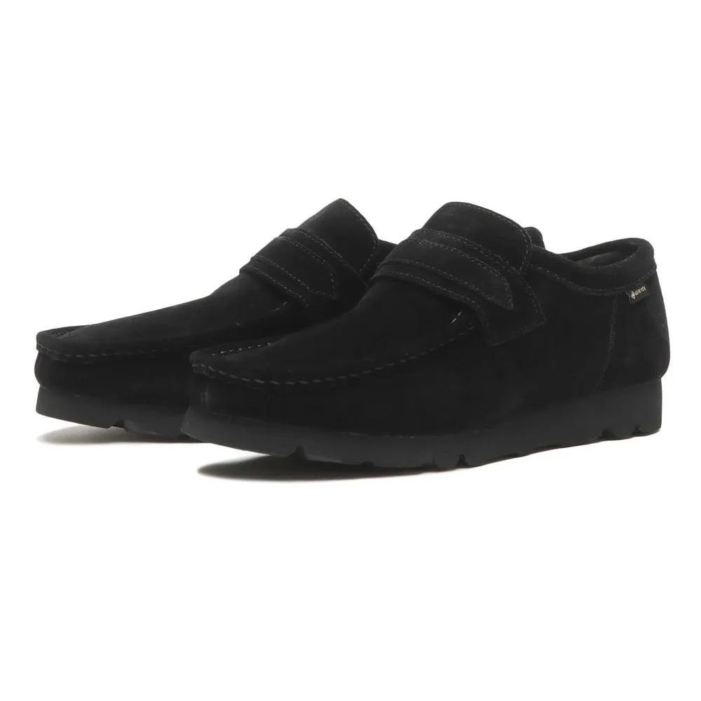 클락스 Wallabee Loafer Gore-Tex in Black Suede, 46만 원