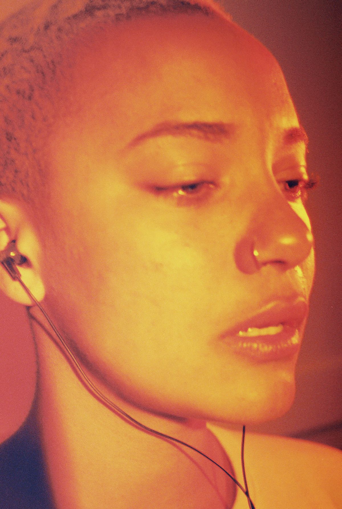 Petra Collins, <24hr Psycho>, Untitles #5, 2015-2016.