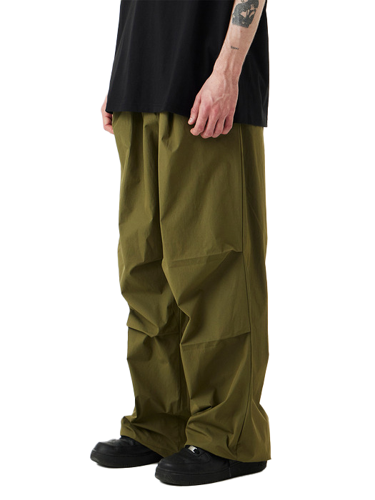 Waterproof 원턱 파라슈트 와이드 팬츠