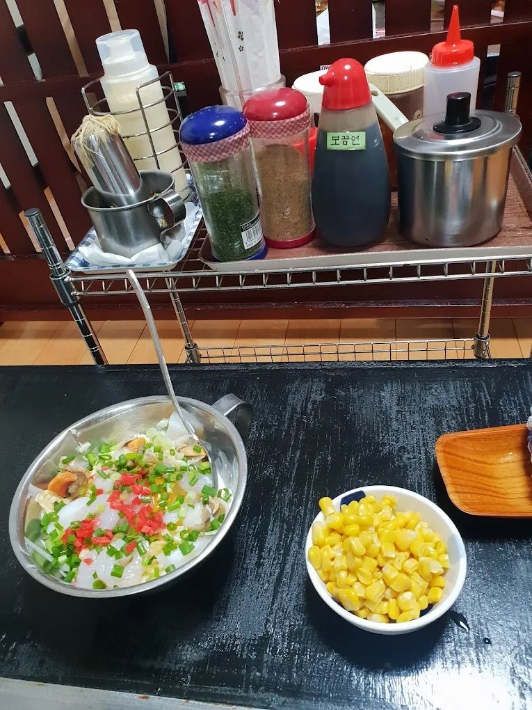 마메다 이즈하라 오코노미야끼(출처: 에디터 제공)