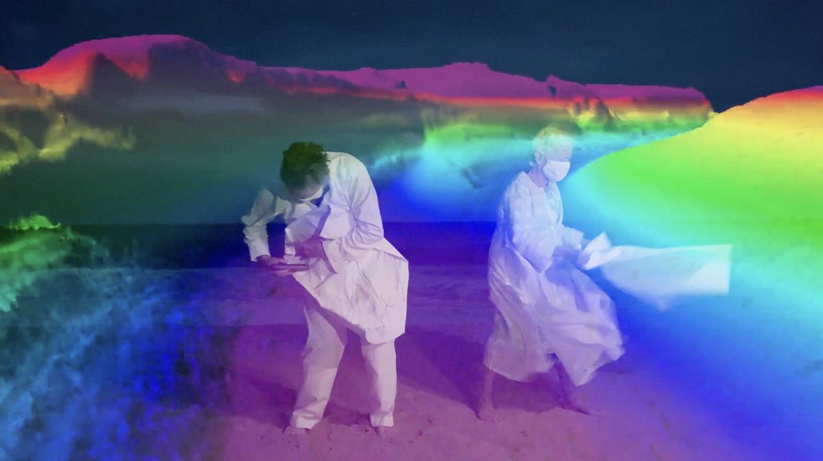 조안 조나스 〈강으로부터 심해의 평원으로〉, 2021 드로잉, 1채널 비디오, 컬러, 유성 가변 크기 © 조안 조나스/뉴욕 글래드스톤 갤러리 제공 Joan Jonas Rivers to the Abyssal Plain, 2021 Drawings and single-channel video, color, sound Dimensions variable © Joan Jonas / Artists Rights Society (ARS), New York Courtesy of the artist and Gladstone