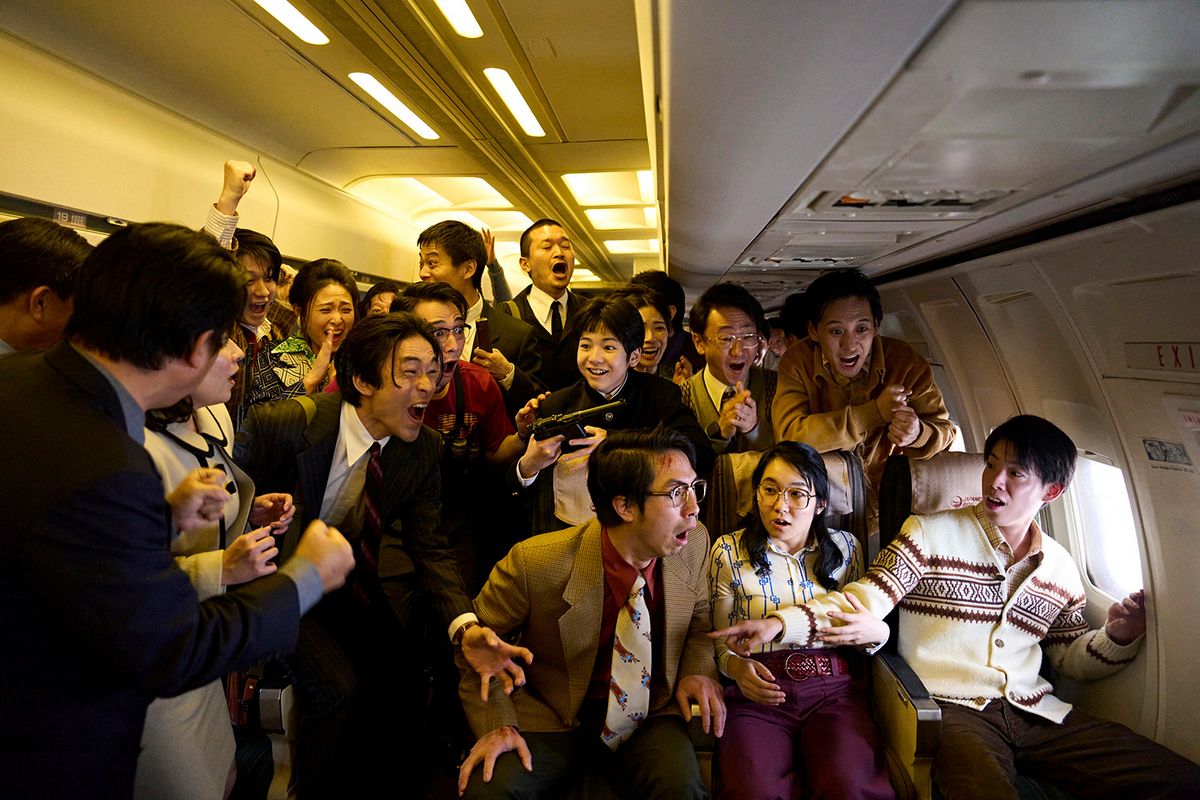 넷플릭스 영화 <굿뉴스> 스틸