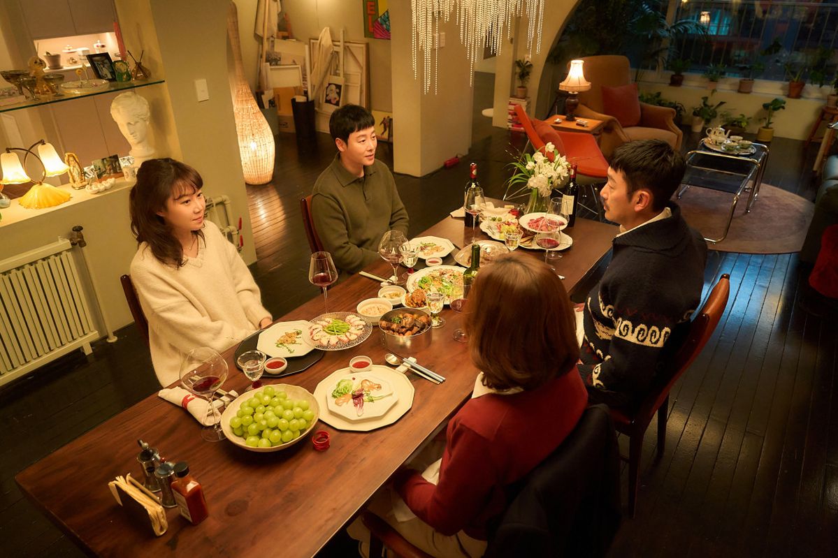 영화 <윗집 사람들> 스틸