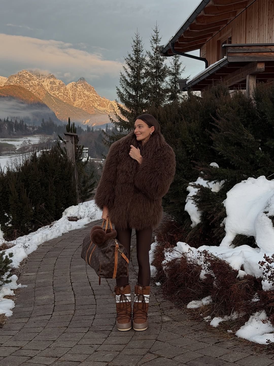 @nikolsvantnerova_official 