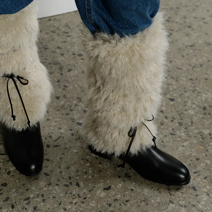 108 파운드 컬리 퍼 레그 워머 8만5천원