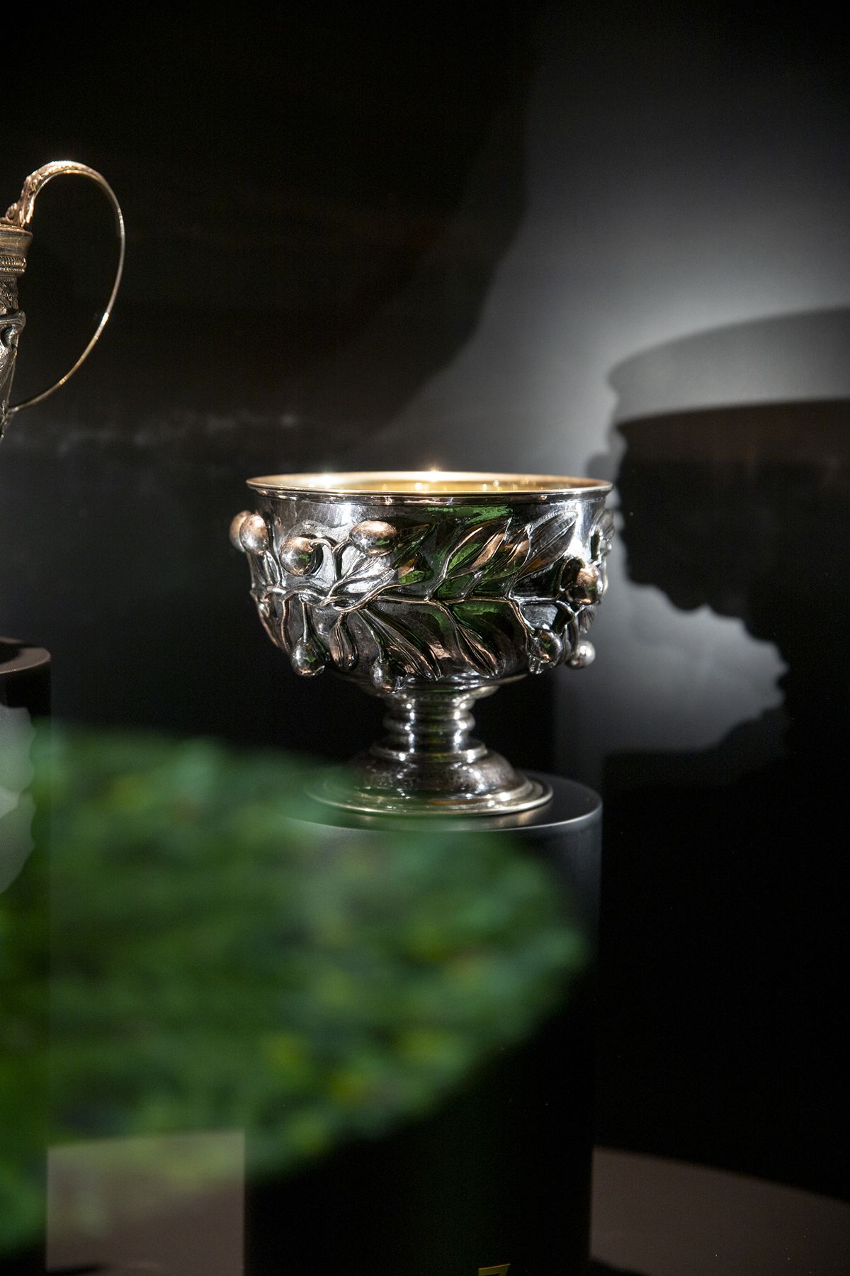 ‘과거의 경이로움’ 섹션에서 마주한 보스코레알레 실버 컵. 