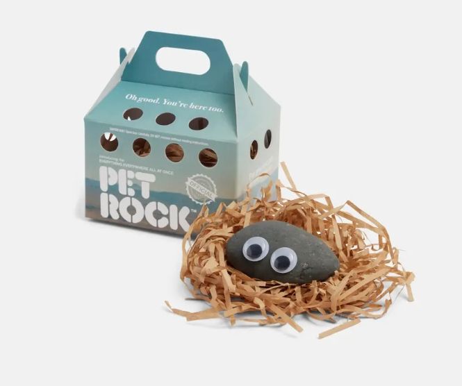 영화 <에브리씽 에브리웨어 올 앳 원스> 굿즈