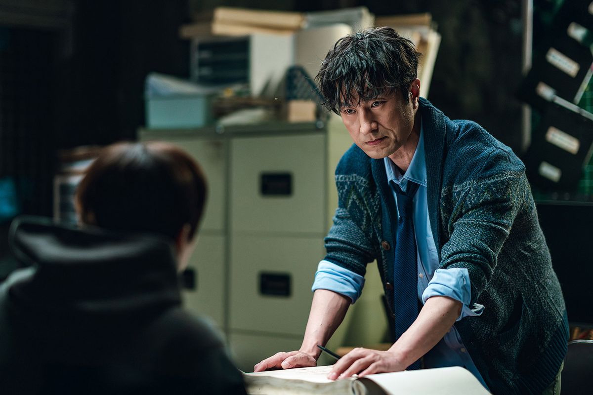 넷플릭스 시리즈 <캐셔로> 스틸