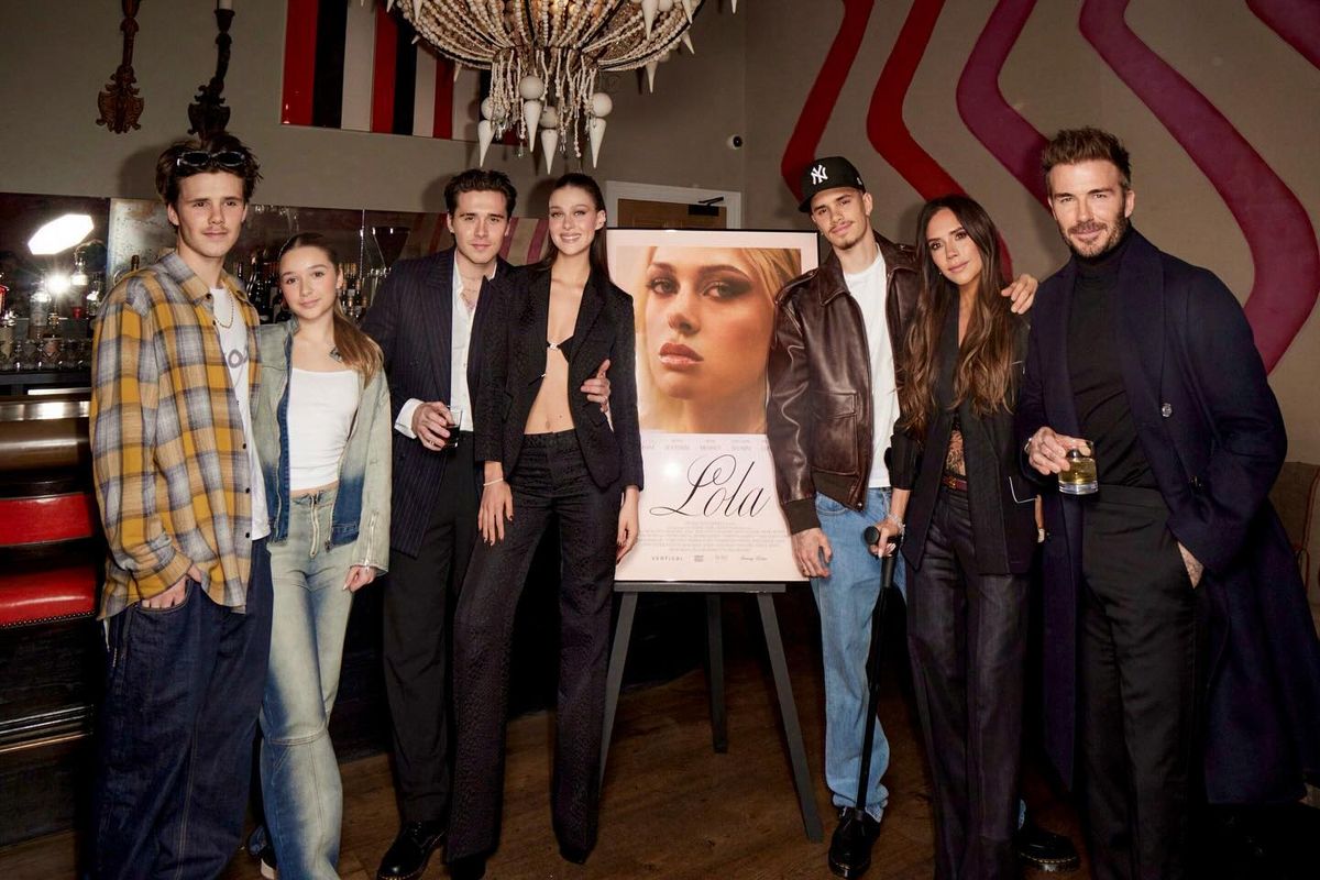 <Lola> 프리미어 시사회에 참석한 베컴 가족들 @brooklynpeltzbeckham