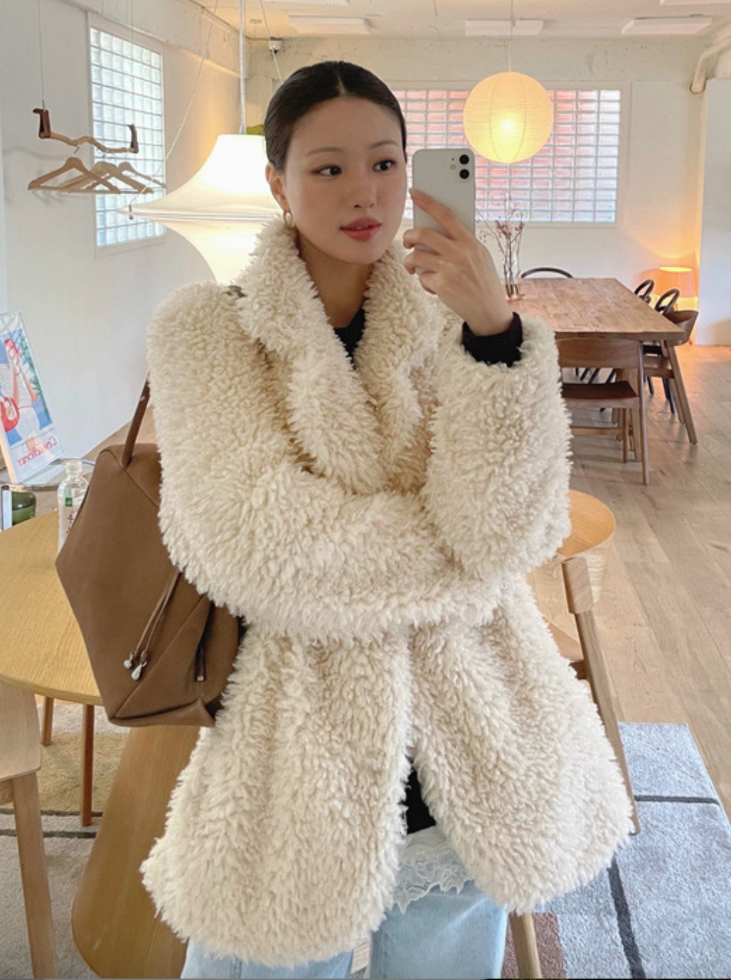 제이청 W 플러비 페이크 퍼 재킷 26만원대 