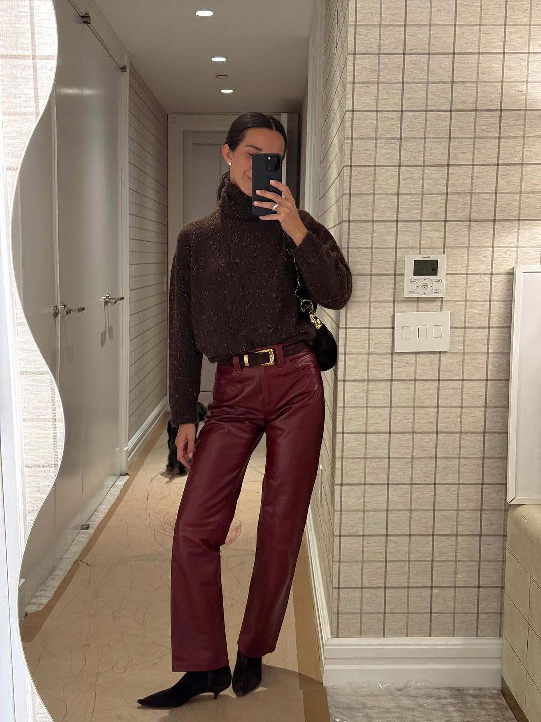 사진/ @ariellecharnas