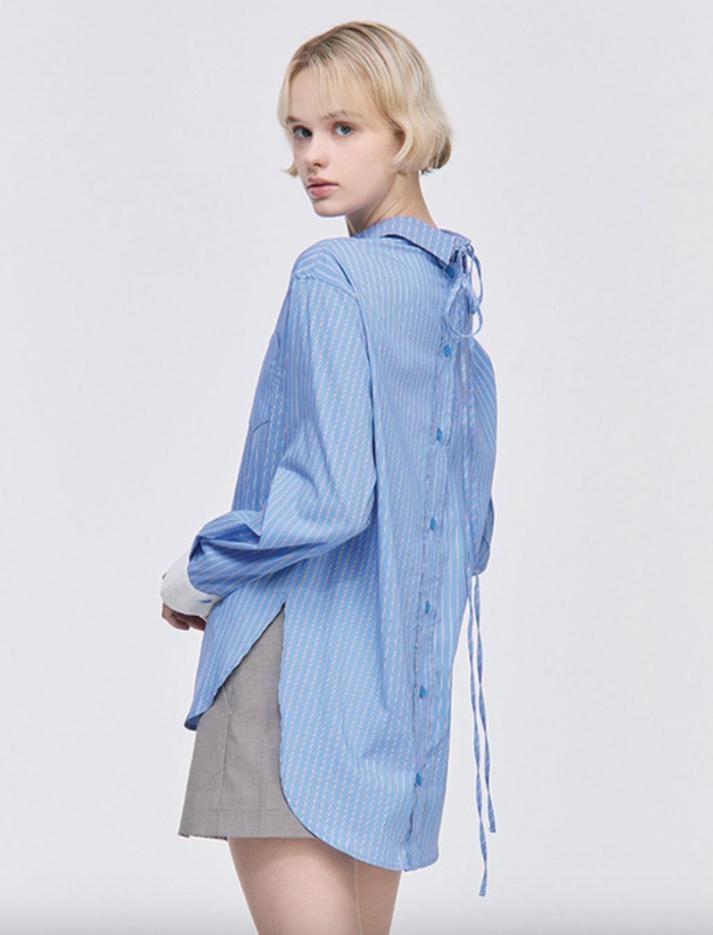 키셰리헤 오버사이즈 블루 스트라이프 셔츠 19만7원대