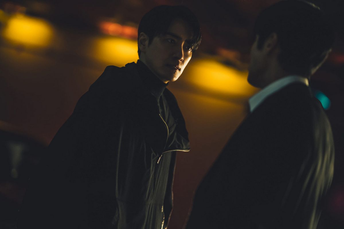 넷플릭스 시리즈 <광장> 스틸