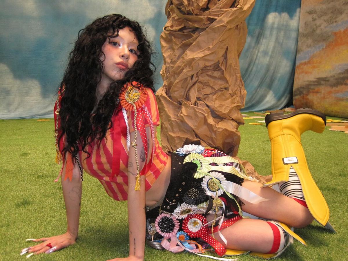 사진/ 트와이스 채영 @chaeyo.0 