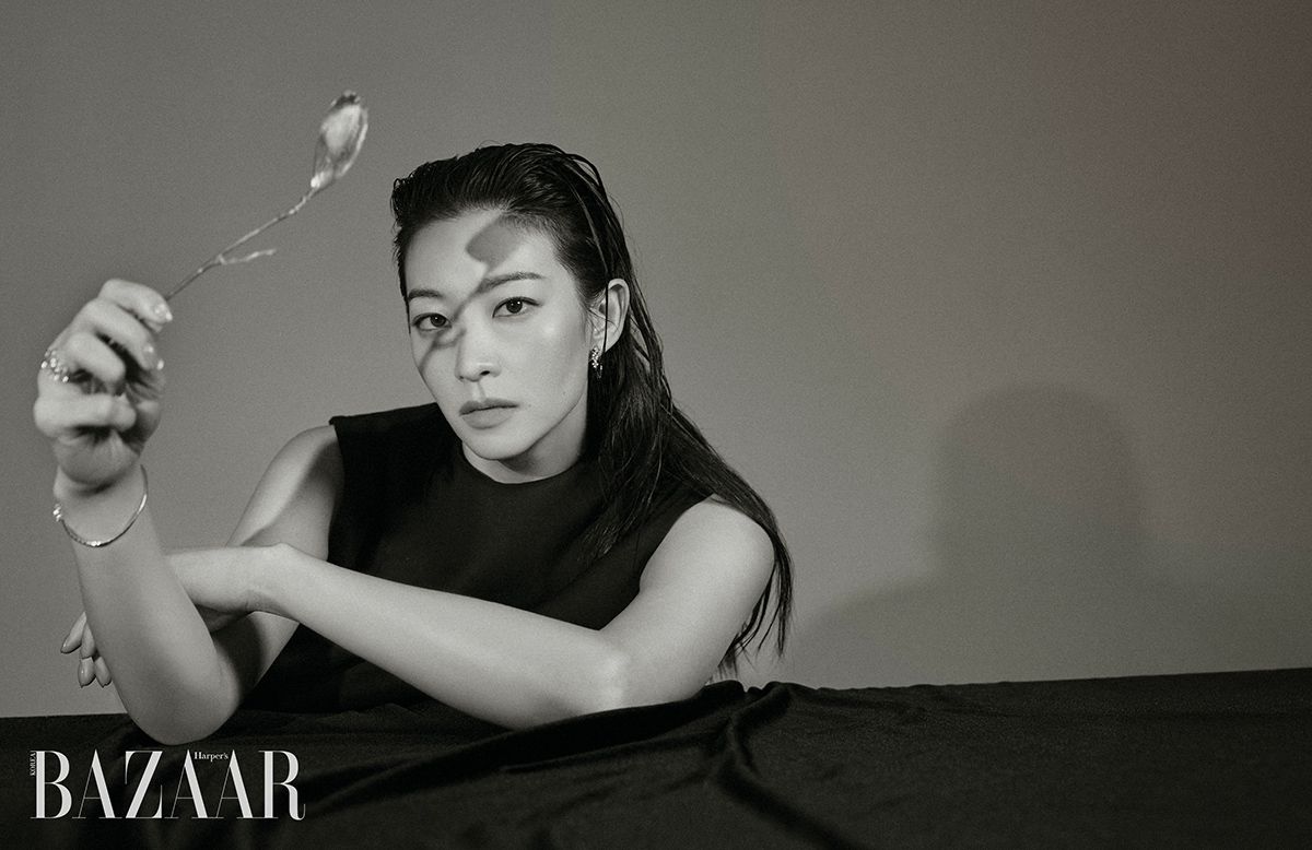 이미지 캡션 영역