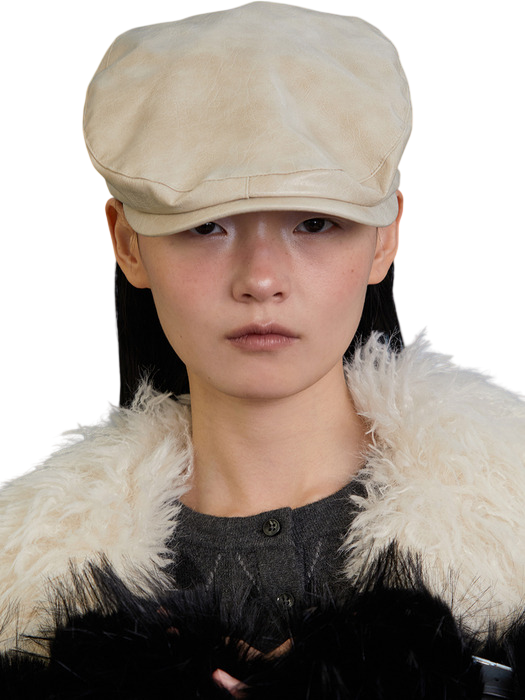 클래식 헌팅 캡 크림 레더