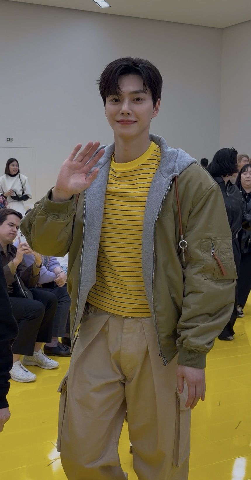 로에베쇼에 참석한 배우 송강