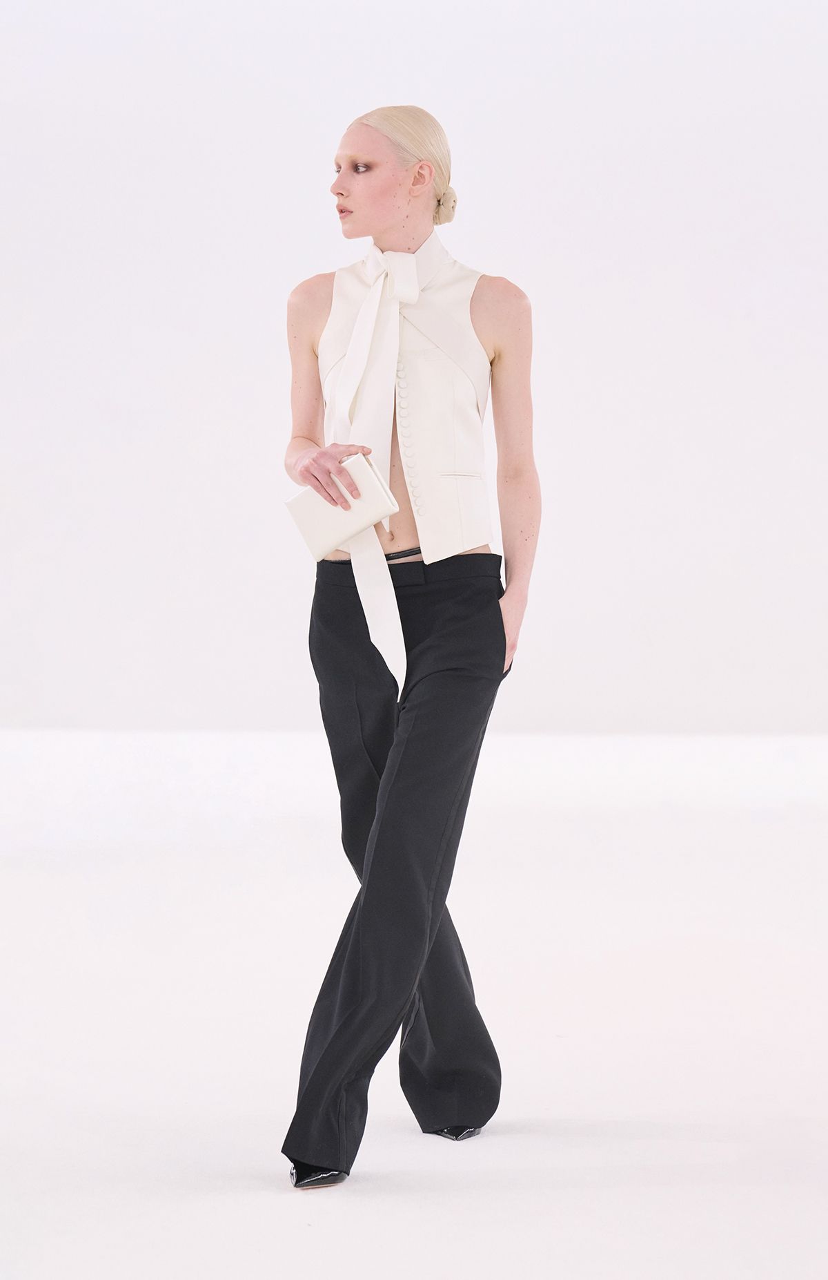 톰 포드 2026 F/W 컬렉션.
