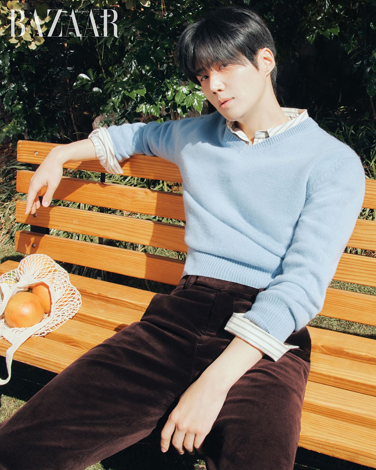 김선호가 입은 스웨터, 팬츠는 Taille. 셔츠는 Tonywack. 