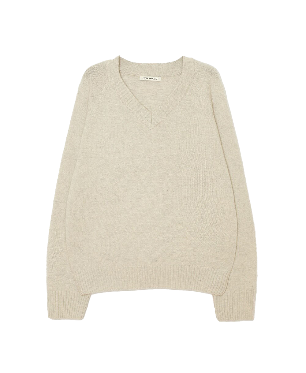 래글란 V넥 니트