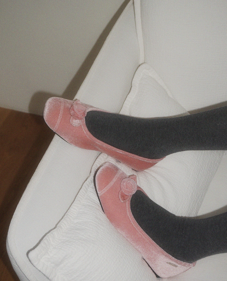 로즈 벨벳 플랫 슈즈 11만원대