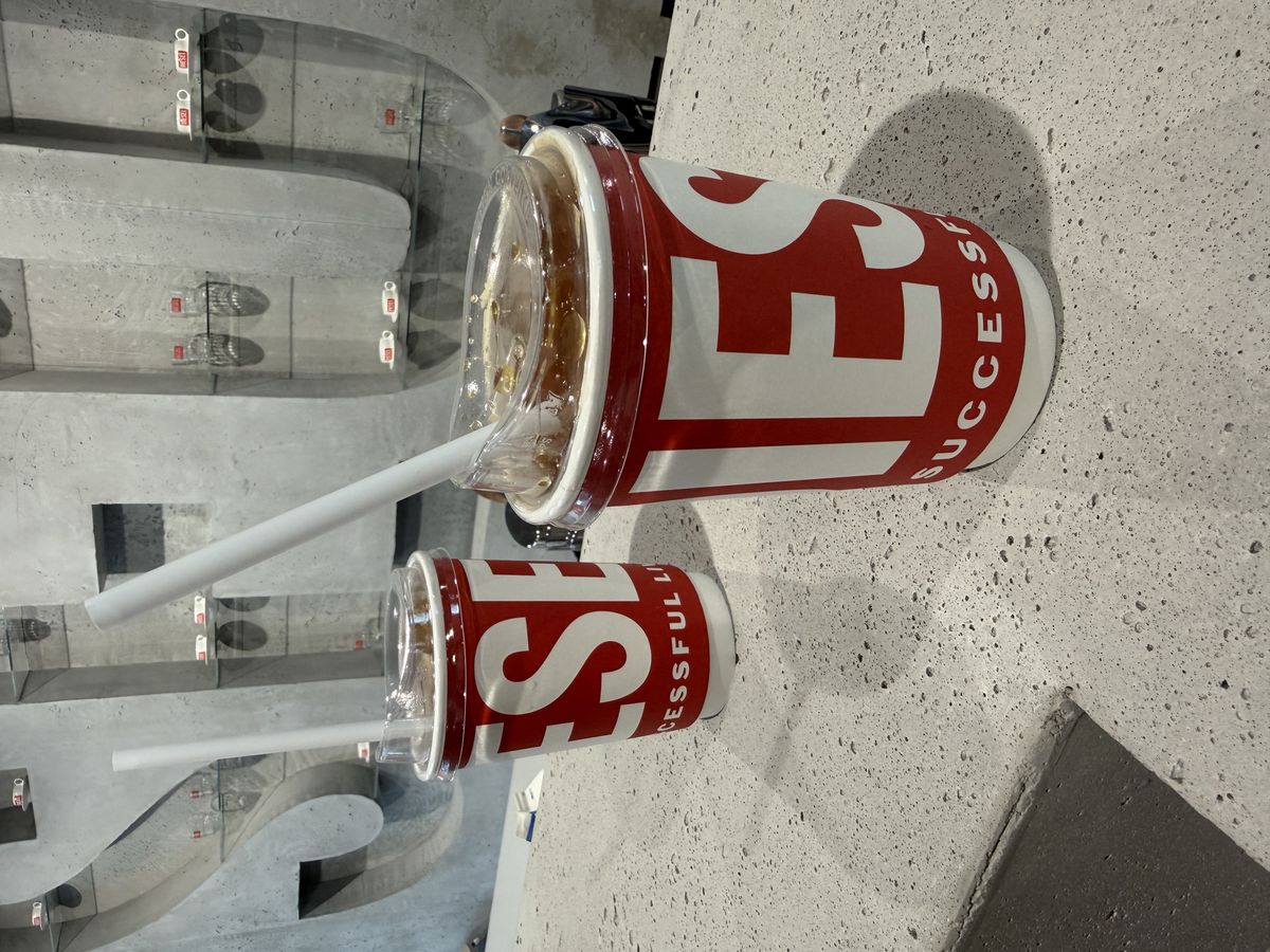 디젤 2026 봄/여름 컬렉션 프레스데이에서 만나본 커피