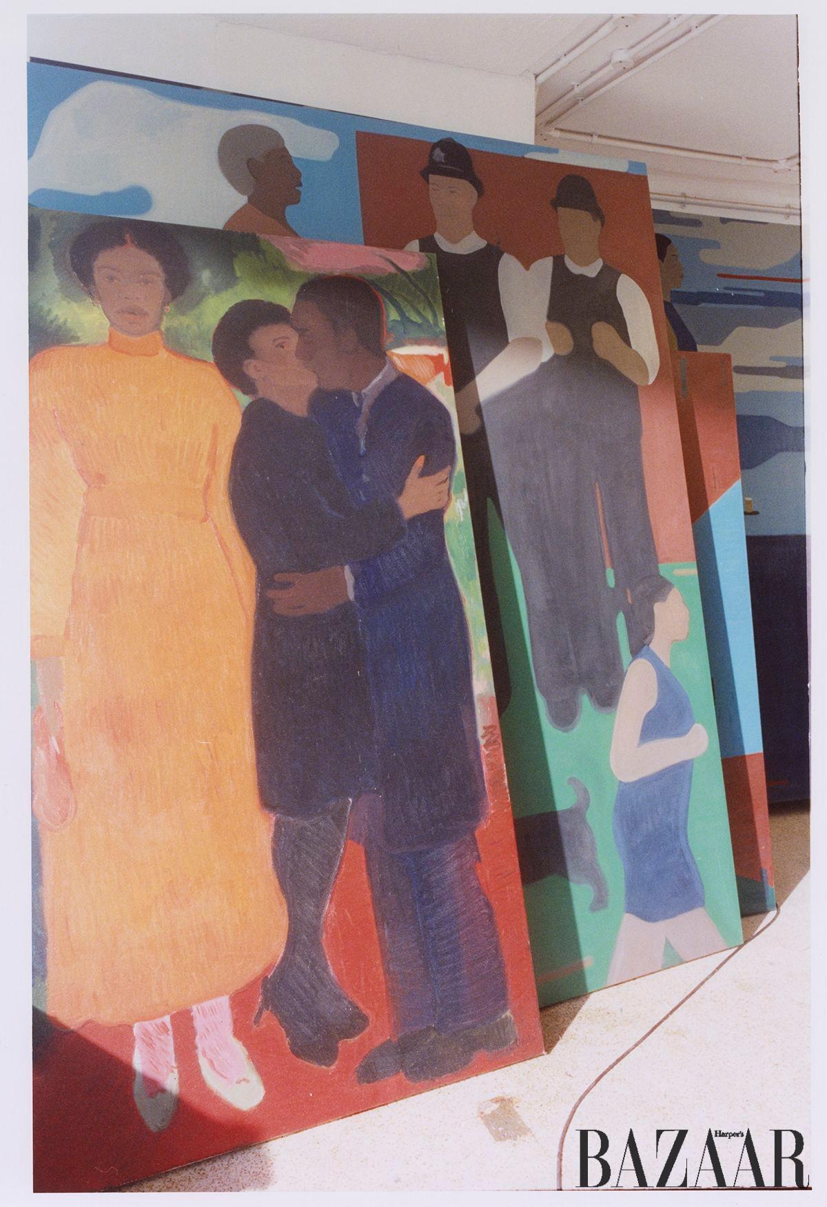 진행 중인 론지의 작업들.