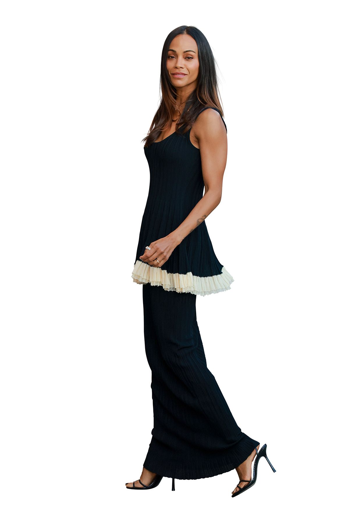 애슐린을 입은 조이 살다나.