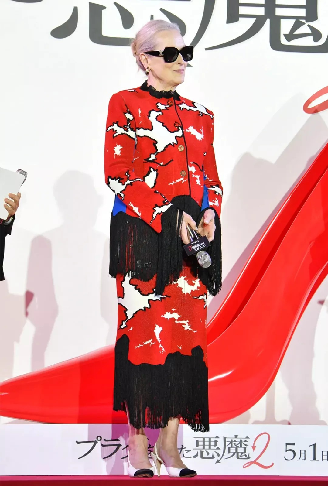 샤넬 26 프리폴 컬렉션 룩을 착용한 메릴 스트립