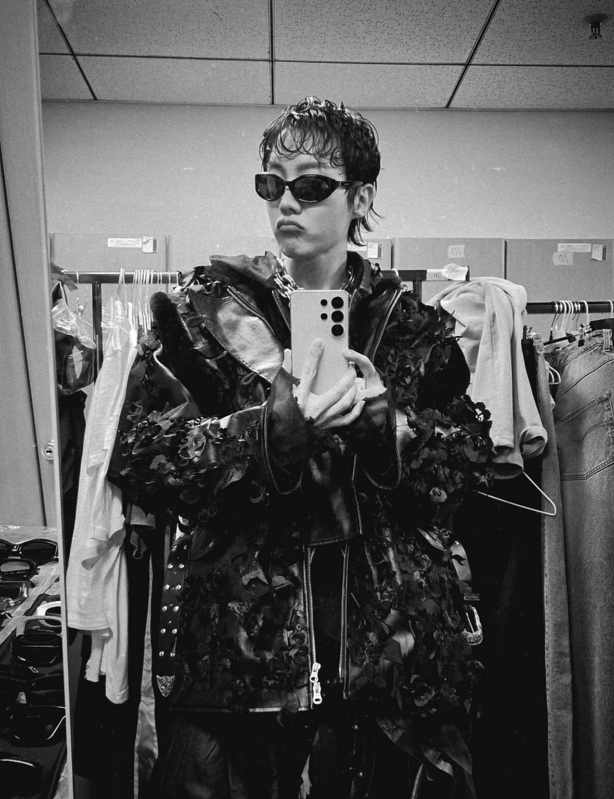 사진/제이홉 인스타그램