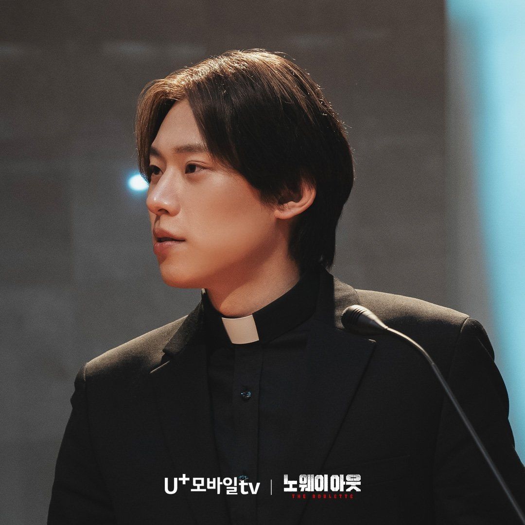 U+모바일tv 시리즈 <노 웨이 아웃: 더 룰렛> 스틸