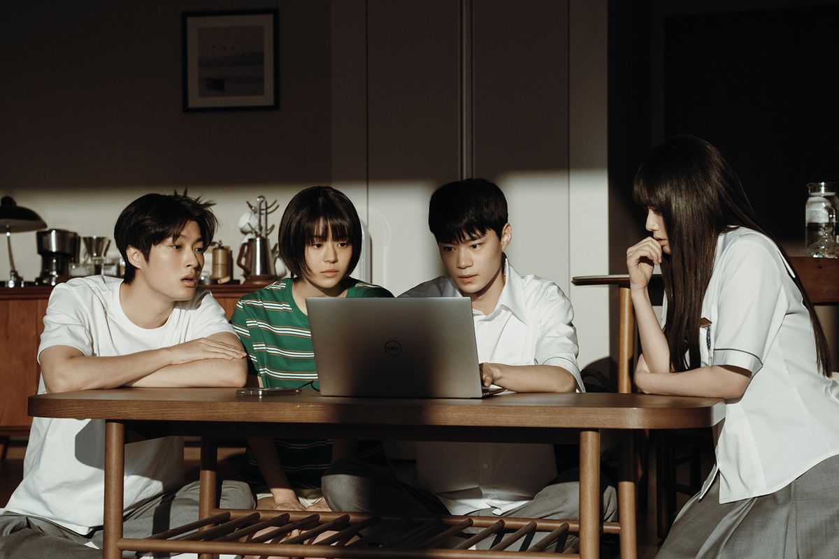 넷플릭스 시리즈 <기리고> 스틸