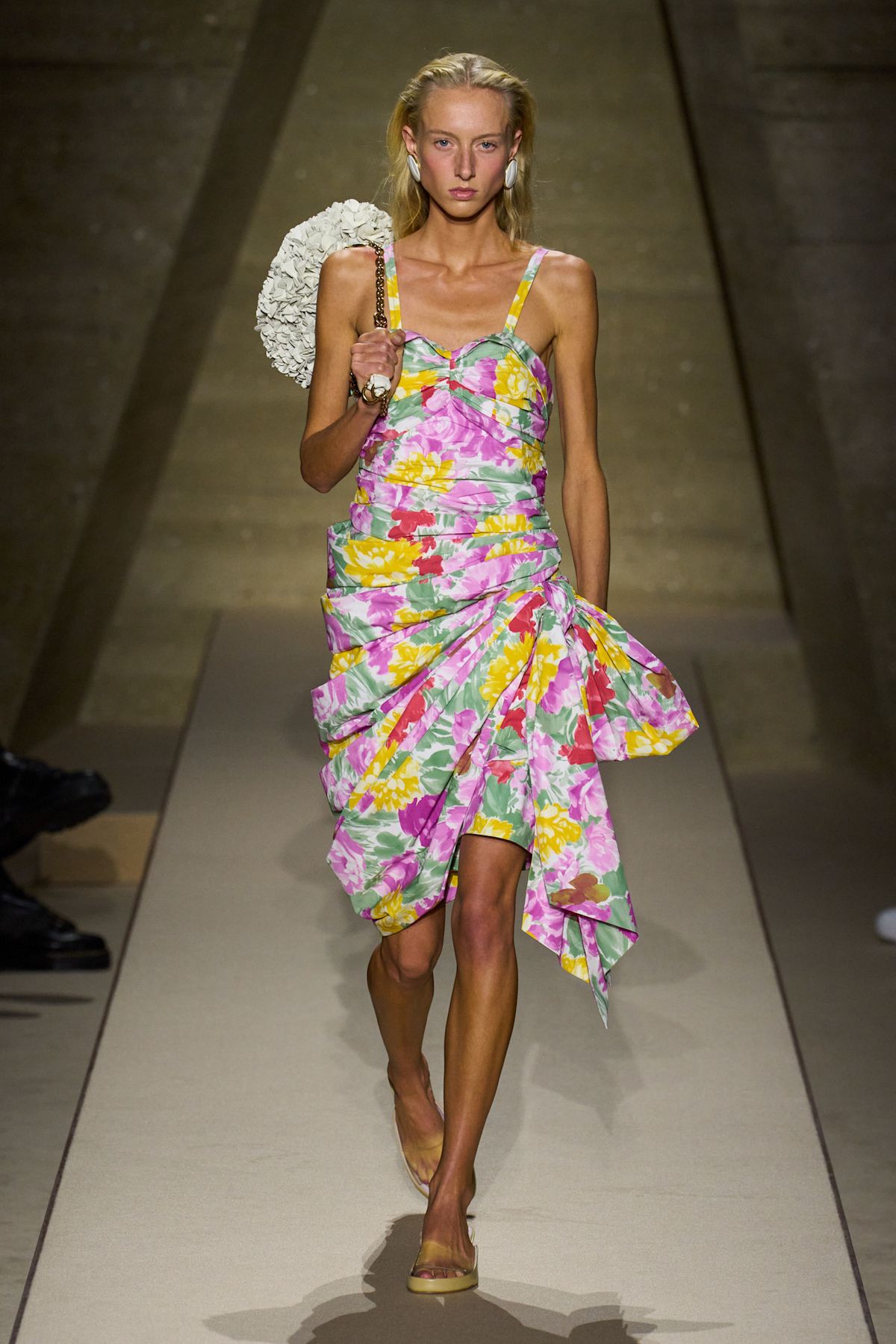 Chloe S26