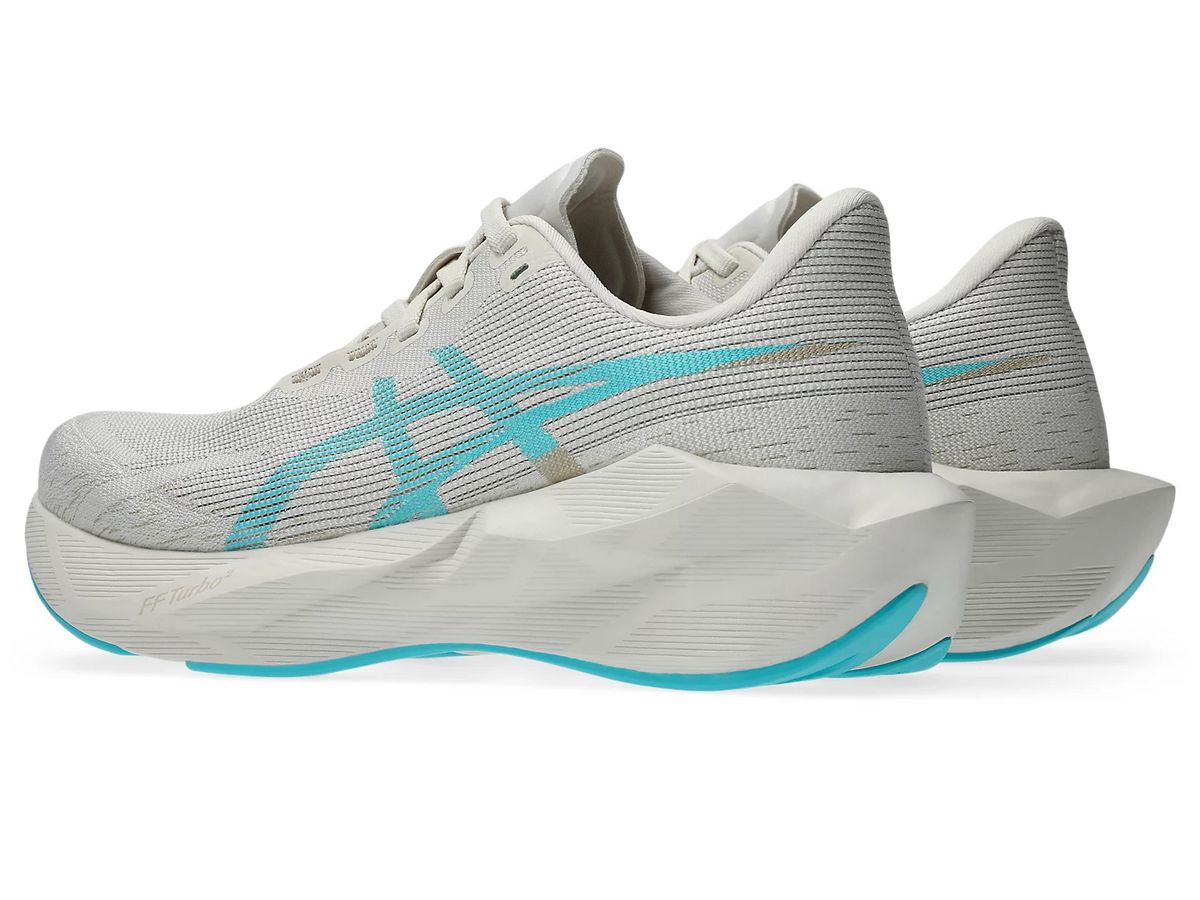 Asics 노바블라스트 6 23만 5천 원대