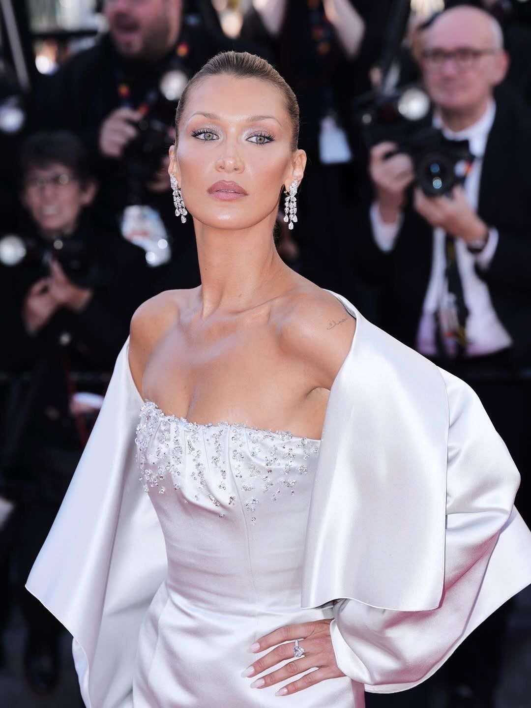@bellahadid 