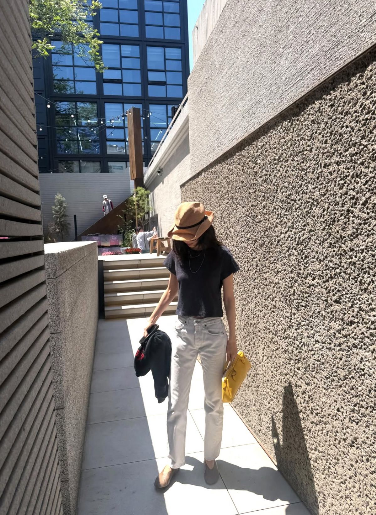 사진/손나은 인스타그램