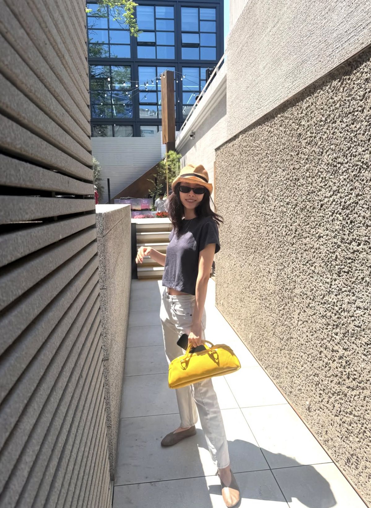 사진/손나은 인스타그램