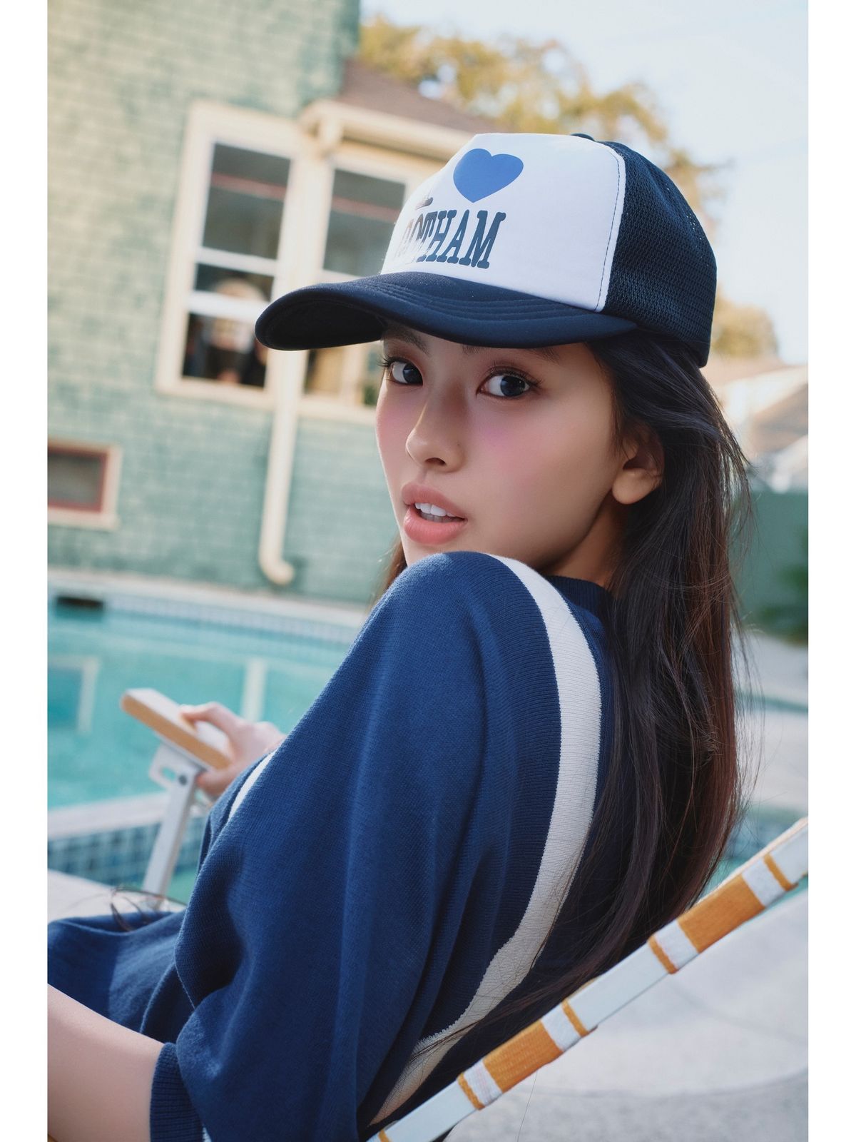 사진/ 뉴진스 혜인 @newjeans_official