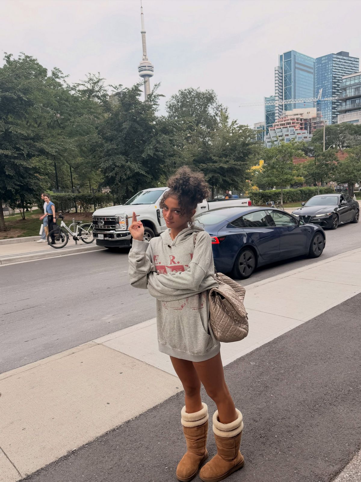 @libshiestyy 