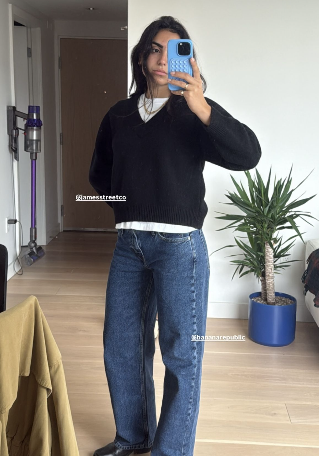 @chloemihailo