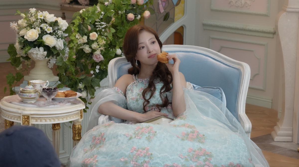 디즈니+ 시리즈 <재혼황후> 스틸