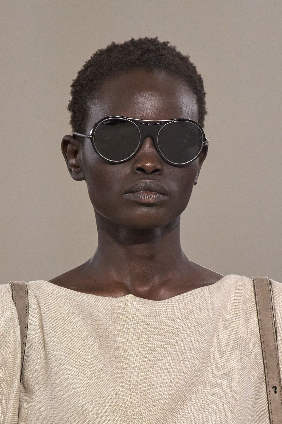 막스 마라 2027 S/S 컬렉션 