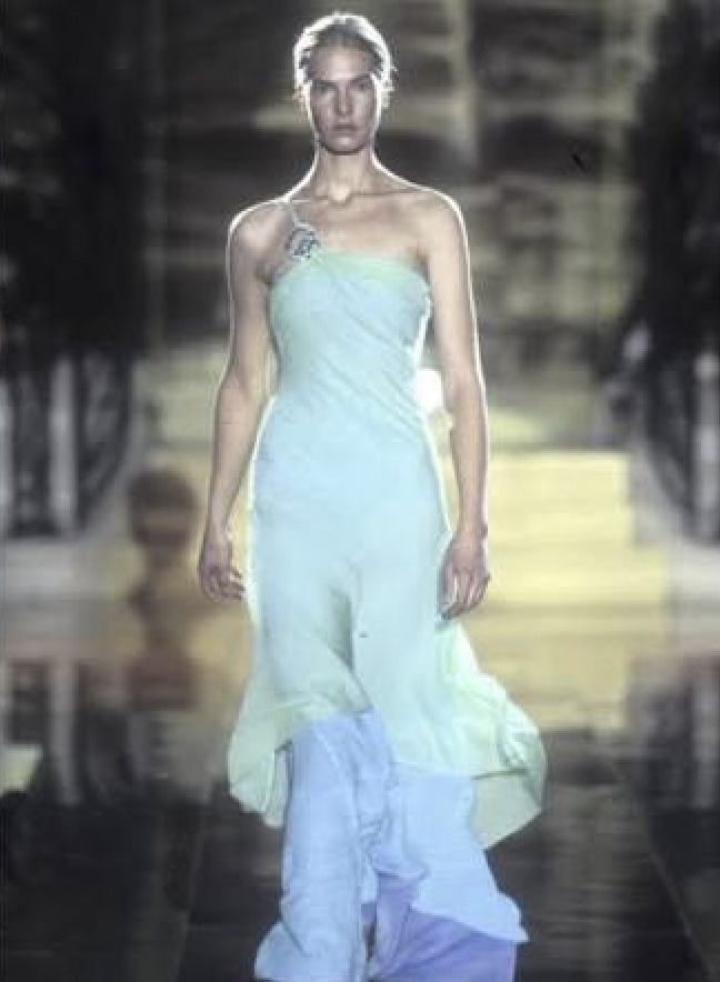 베르사체 1997 S/S 오트 쿠튀르 컬렉션.
