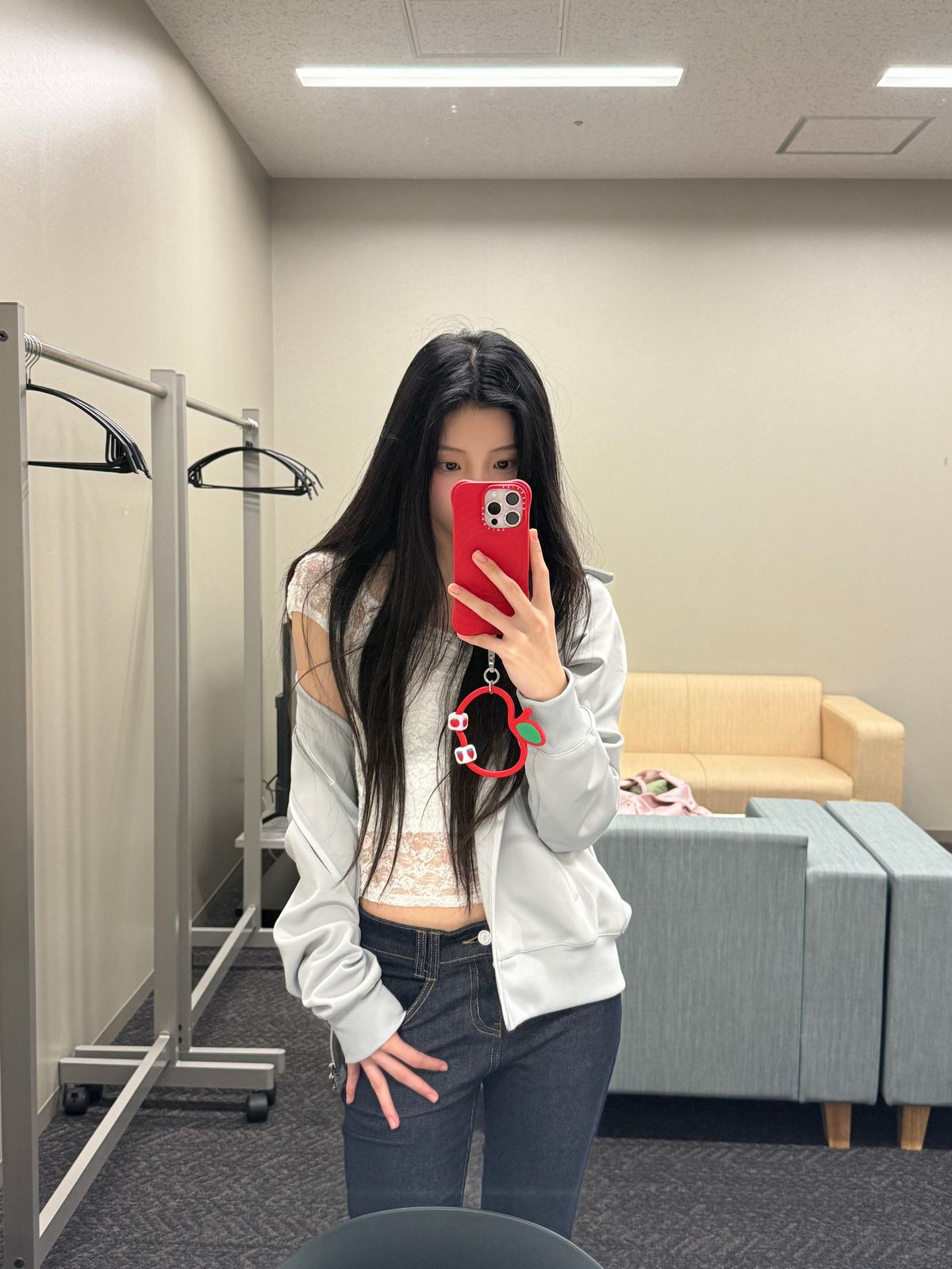 사진 / 아일릿 Weverse