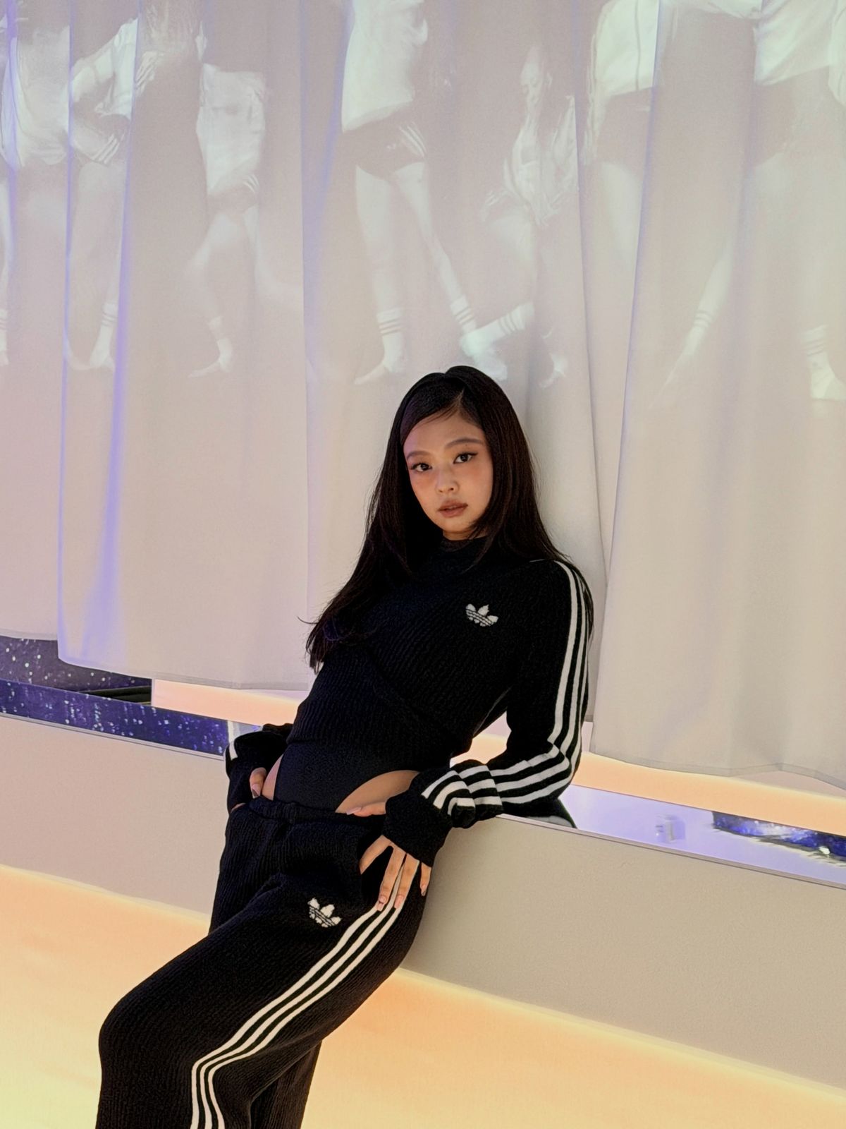 @jennierubyjane