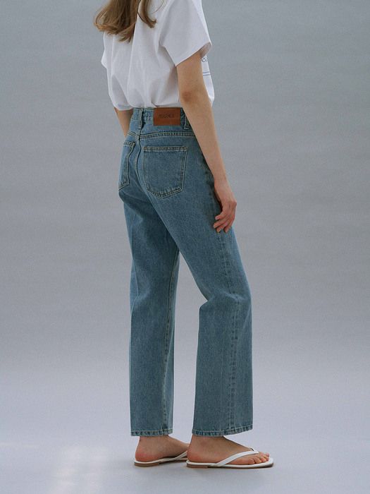 켈리 코튼 스트레이트 데님 팬츠